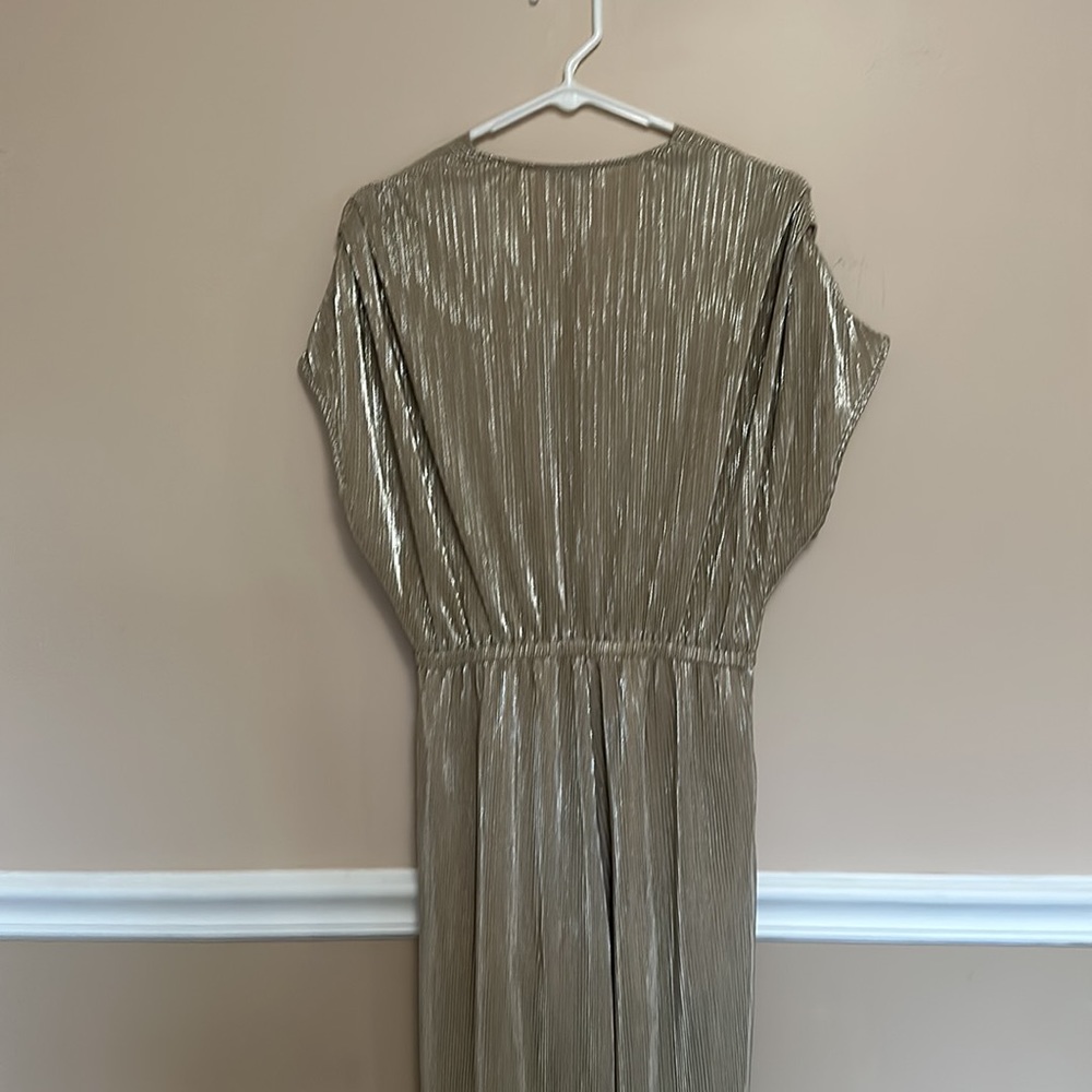 Metallic Champagne Wide-Leg Jumpsuit - Picture 7 of 7